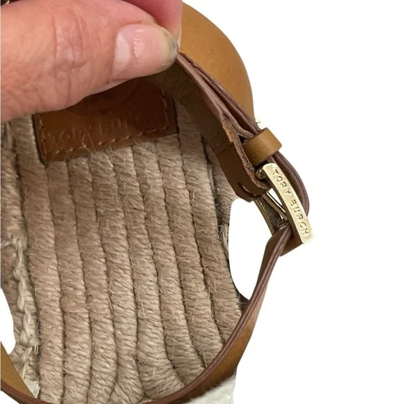 TORY BURCH Elastic Awning Stripe
Espadrille Sandal Green and Ivory 9.5 - Picture 14 of 16